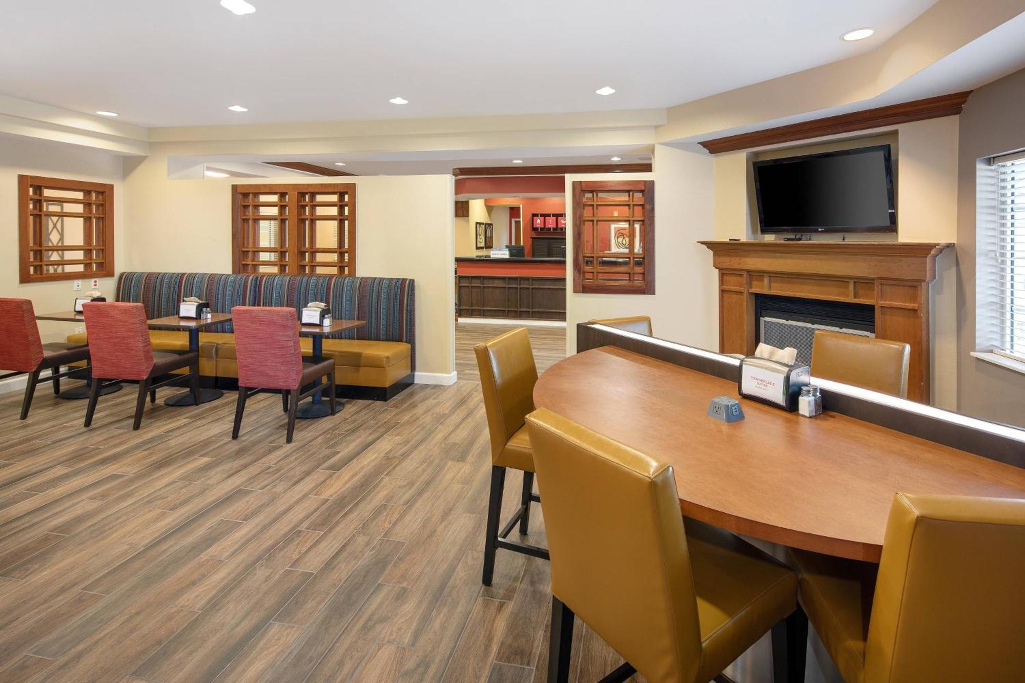 Towneplace Suites By Marriott Bentonville Rogers Экстерьер фото
